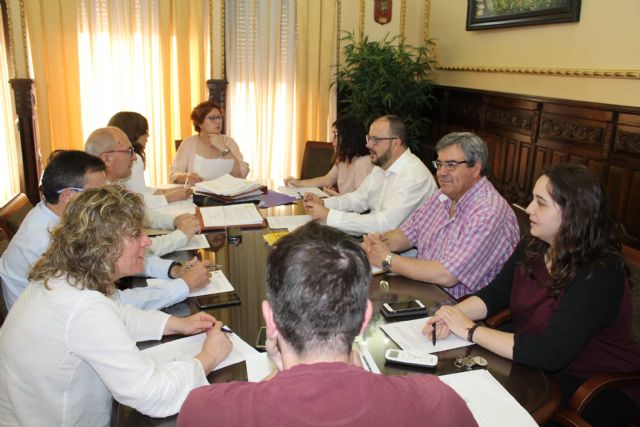 La Junta de Gobierno prorroga los contratos de gestión del Ecoparque y de la Escuela y Conservatorio de Música - 1, Foto 1