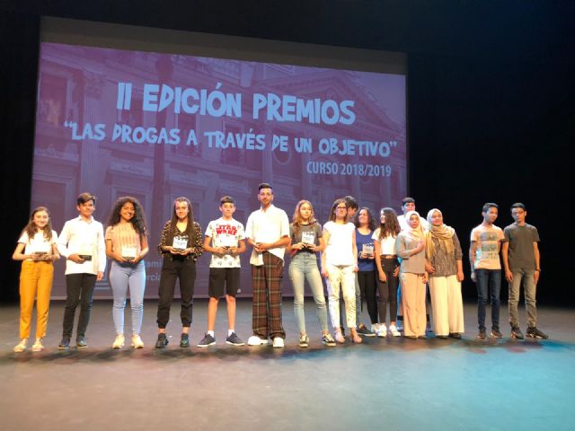 Sanidad entrega los Óscar a los mejores cortos contra las drogas realizados por alumnos de secundaria - 2, Foto 2