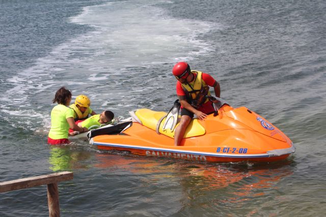Las playas de San Pedro del Pinatar estarán vigiladas por 42 socorristas este verano - 4, Foto 4
