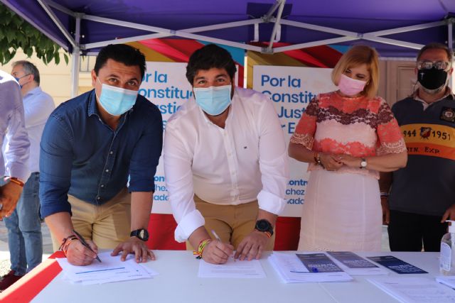 López Miras: Sánchez no puede estar más pendiente de complacer a los golpistas que quieren romper España que de la gestión de la pandemia - 1, Foto 1