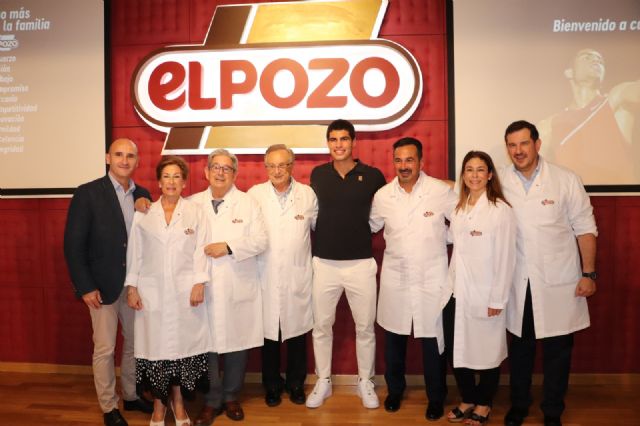 El tenista Carlos Alcaraz se convierte en Embajador de la marca ELPOZO, Foto 2