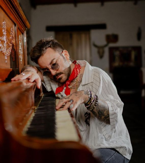 Ramón Fernández honra la dinastía de su abuelo, Vicente Fernández - 5, Foto 5