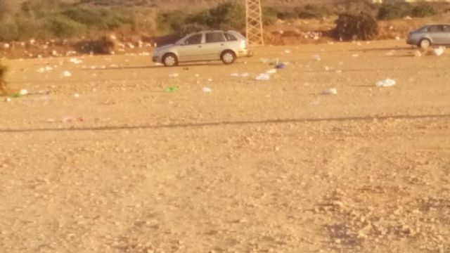 Ciudadanos critica la falta de previsión del Gobierno local para impedir que el botelleo de Cabo de Palos dañe Calblanque - 2, Foto 2