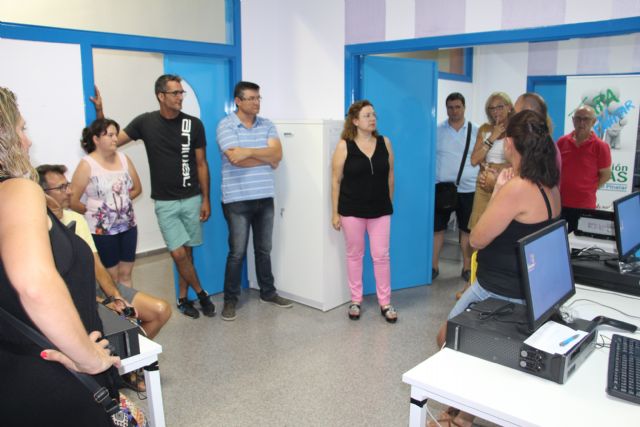 Más de 830 alumnos de primaria y secundaria se benefician del banco de libros en San Pedro del Pinatar - 4, Foto 4