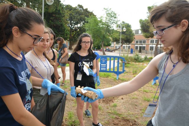 Menores de toda España aprenden técnicas forenses para identificar huesos en el Campus Científico Mare Nostrum - 2, Foto 2