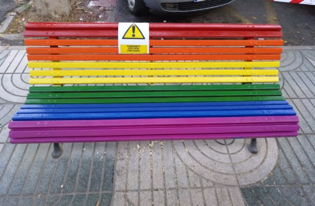 El Ayuntamiento de Cartagena denuncia actos homófobos frente a la Concejalía de Juventud - 1, Foto 1