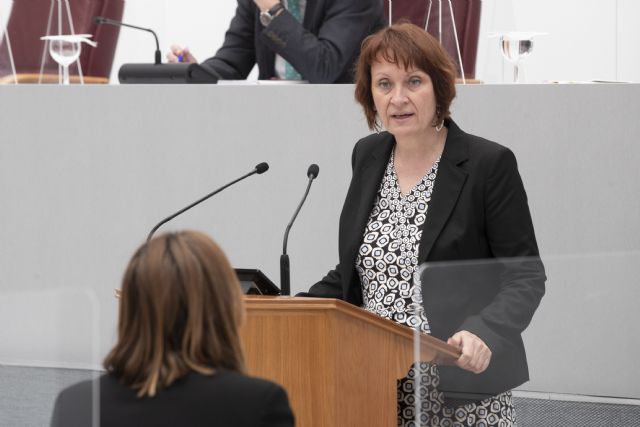 Podemos califica la paralización de las obras del hospital del Noroeste como un mazazo a toda la comarca - 1, Foto 1