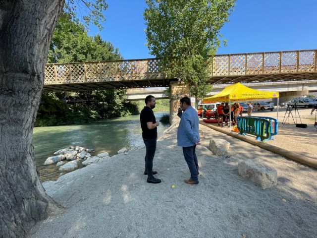 Presentado el Plan de Vigilancia y Rescate en Playas y Salvamento para la playa fluvial de Calasparra - 2, Foto 2