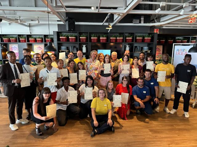 El Ayuntamiento e IKEA impulsan el empleo juvenil con la formación de 22 personas en situación de vulnerabilidad El Ayuntamiento e IKEA impulsan el empleo juvenil con la formación de 22 personas en situación de vulnerabilidad