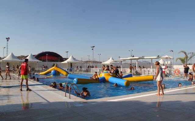 Cerca de medio millar de personas conmemoran el Día Internacional de la Juventud en Puerto Lumbreras - 3, Foto 3
