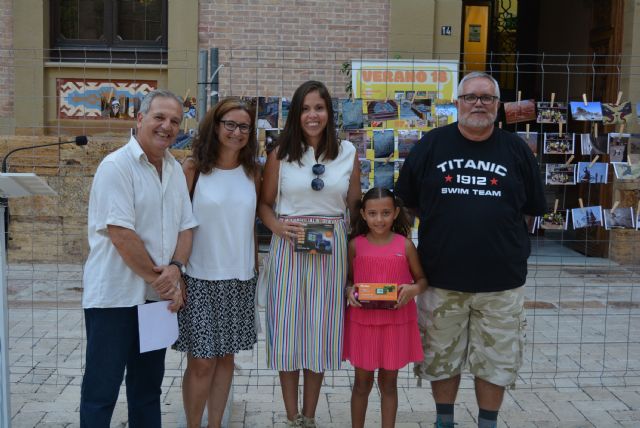 Sara Lorenzo y Xenia Nieto, ganadoras de la XVIII edición del Fotomaratón - 1, Foto 1