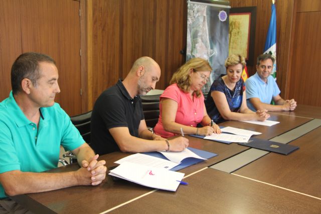 San Pedro del Pinatar y Salinera Española firman el acuerdo Life - 1, Foto 1