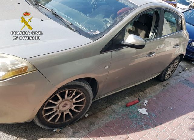 La Guardia Civil detiene a un experimentado delincuente después de robar en dos vehículos - 1, Foto 1