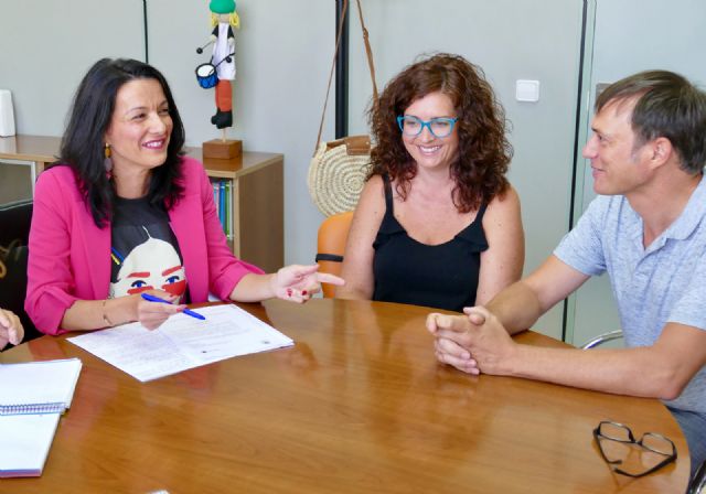 Educación informa a los colectivos de la situación en la que se encuentra el proyecto del nuevo colegio de La Aljorra - 1, Foto 1