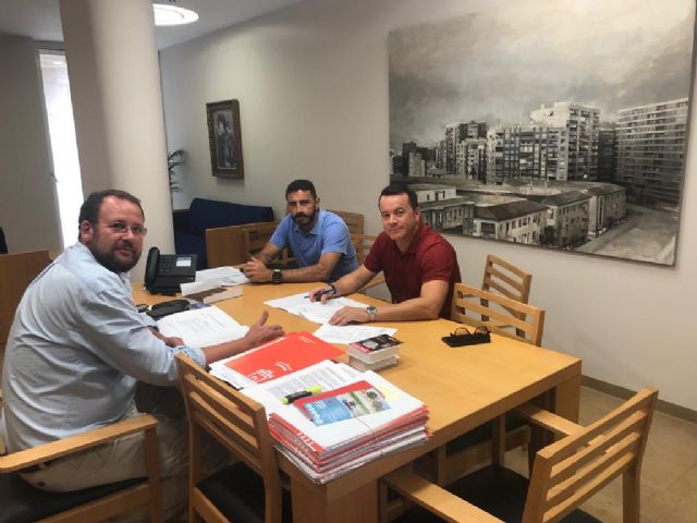 El Ayuntamiento pone en marcha el nuevo contrato de Parques y Jardines - 1, Foto 1