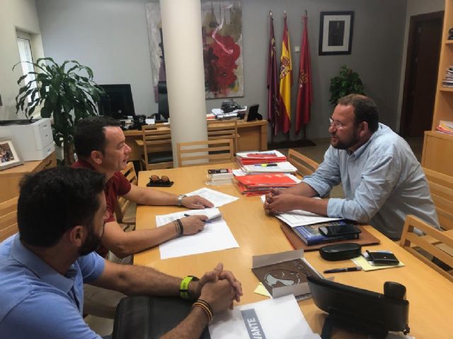 El Ayuntamiento pone en marcha el nuevo contrato de Parques y Jardines - 2, Foto 2