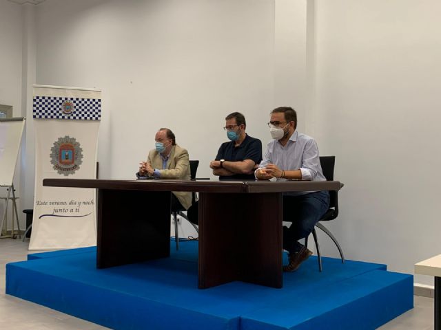El Ayuntamiento de Lorca refuerza la vigilancia para el cumplimiento de las medidas de seguridad individual y de los periodos de cuarentena - 2, Foto 2