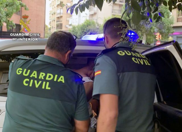 La Guardia Civil detiene a un escurridizo delincuente buscado por la justicia - 1, Foto 1
