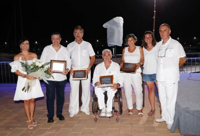 Éxito de la Fiesta Blanca 2022 en Puerto Deportivo Juan Montiel - 1, Foto 1