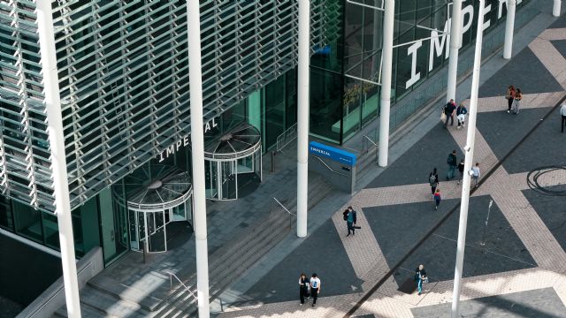 Trece jóvenes investigadores murcianos se formarán en universidades de prestigio internacional con el apoyo del Gobierno regional - 1, Foto 1