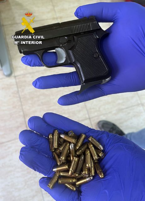 La Guardia Civil desmantela en Villanueva del Río Segura un grupo delictivo que cometía robos con violencia - 1, Foto 1