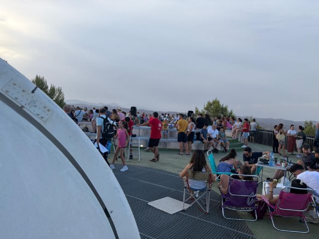 El Observatorio Astron�mico del Cabezo de la Jara se llena de gente para disfrutar del Eclipse Solar y la tradicional 'Lluvia de Estrellas' del 12 de agosto