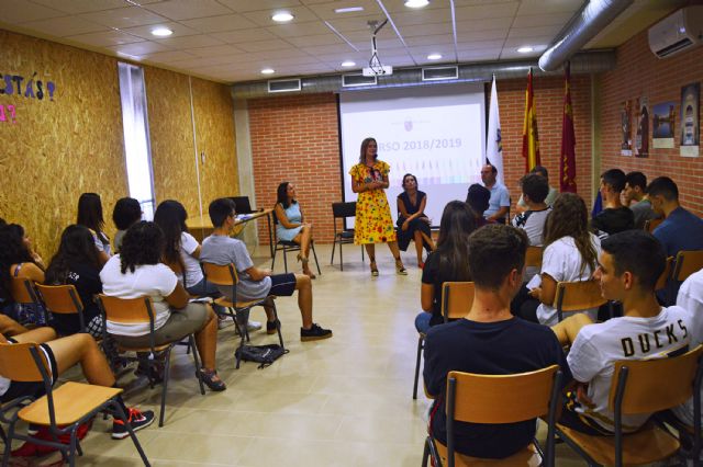 La consejera de Educación visita el IES ´La Florida´ en el inicio del curso 2018-19 - 1, Foto 1