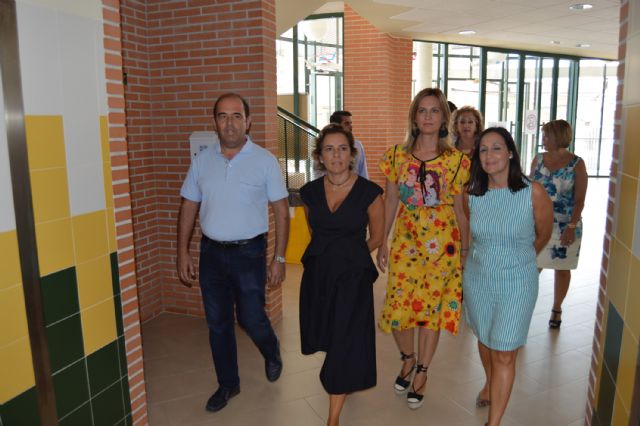 La consejera de Educación visita el IES ´La Florida´ en el inicio del curso 2018-19 - 2, Foto 2