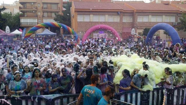 Vuelve a Alcantarilla la Holi Day Party, la fiesta más refrescante y divertida del verano - 2, Foto 2