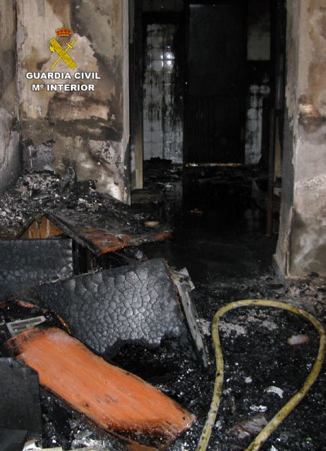 La Guardia Civil detiene al presunto autor del incendio de una vivienda de Santomera - 2, Foto 2
