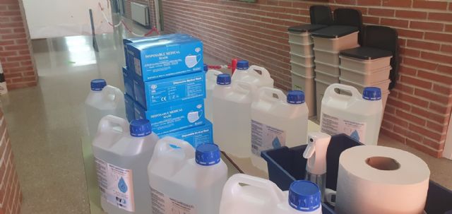 Mascarillas y gel hidroalcohólico de refuerzo para todos los centros educativos de Alcantarilla - 1, Foto 1