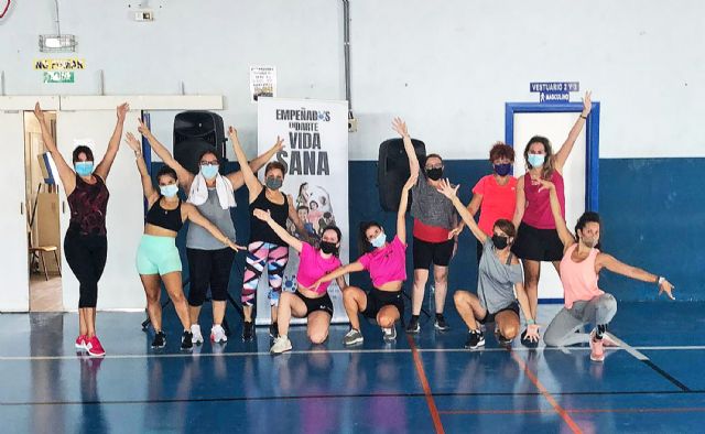 Divertida y saludable sesión de zumba en los Domingos saludables de Las Torres de Cotillas - 2, Foto 2