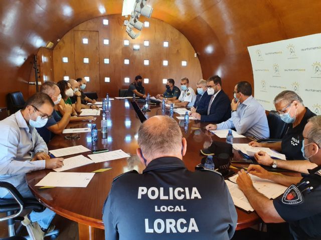 El PP denuncia que la reunión de la Junta Local de Seguridad celebrada el pasado viernes en el Ayuntamiento infringió las limitaciones de aforo establecidas por el COVID-19 - 2, Foto 2