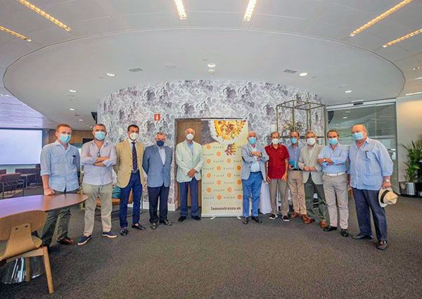 Ramón Valencia precisando que con el aforo anterior “había cinco tardes de toros de ‘no hay billetes’ en Sevilla seguras y ahora no sé si tendré una” - 1, Foto 1