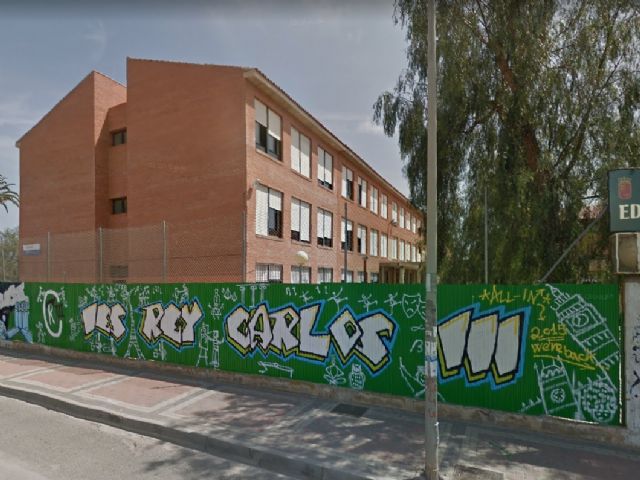 El Ayuntamiento lamenta que el IES Carlos III inicie el curso con un equipo electrógeno de gasoil dando luz al centro y solicita a la Consejería de Educación una solución urgente - 1, Foto 1