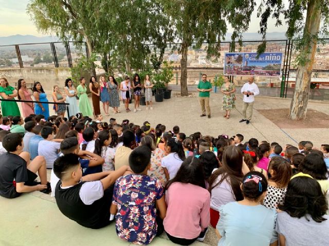 El alcalde de Lorca da la bienvenida a los alumnos y alumnas del colegio Casa del Niño en el inicio del nuevo curso escolar - 1, Foto 1
