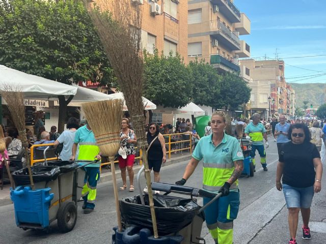 Murcia refuerza la limpieza con un operativo sin precedentes para la Romería de la Fuensanta - 2, Foto 2