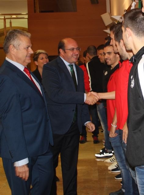 La Comunidad promocionará las marcas ´Costa Cálida´ y ´Caravaca Año Jubilar´ en la equipación de los jugadores de El Pozo Murcia Fútbol Sala - 3, Foto 3