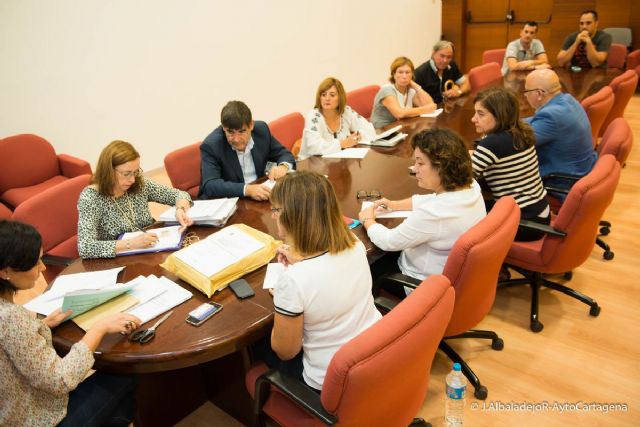 Siete empresas optan a contrataciones menores por vía telemática - 3, Foto 3