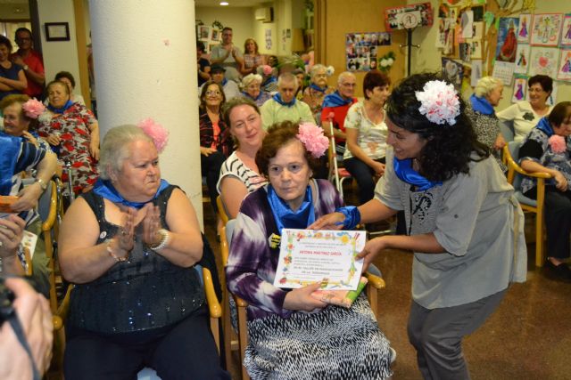 bienvenida al otoño, día de fiesta en la residencia y centro de dia de Ceuti - 1, Foto 1