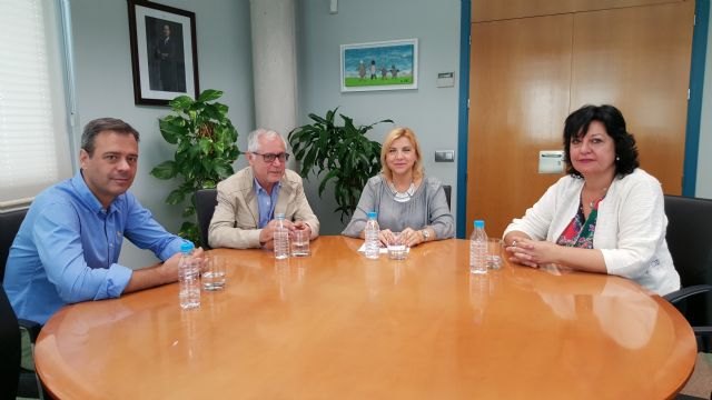 Familia destina más de 1,4 millones a atender personas con discapacidad en Yecla - 1, Foto 1