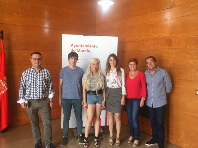 El programa Tejiendo Redes refuerza La Unión cultural entre Murcia y Logroño con la actuación de Scarlett Rose en las semifinales del CreaMurcia Canción de Autor - 1, Foto 1