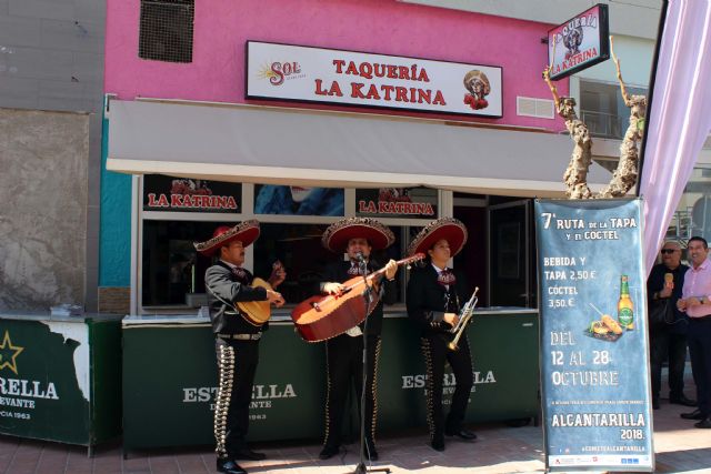 Ayer quedó inaugurada en Alcantarilla la séptima Ruta de la Tapa y el Cóctel, que se celebrará en nuestra ciudad del 12 al 28 de octubre, con 21 establecimientos participando en la misma - 2, Foto 2