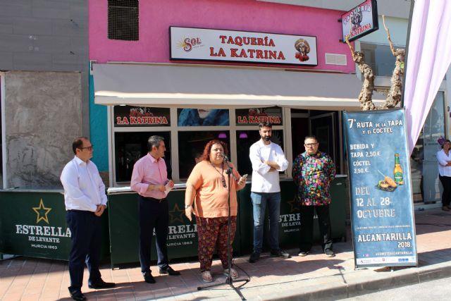 Ayer quedó inaugurada en Alcantarilla la séptima Ruta de la Tapa y el Cóctel, que se celebrará en nuestra ciudad del 12 al 28 de octubre, con 21 establecimientos participando en la misma - 3, Foto 3