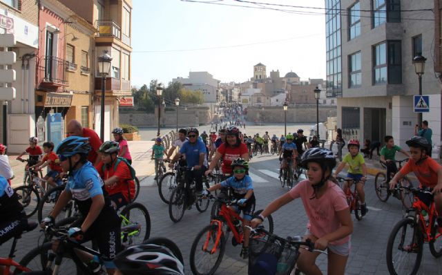 'En forma pedaleando' llega a una nueva edición con más de 400 participantes - 1, Foto 1