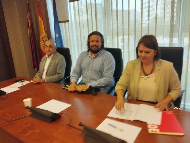 El grupo parlamentario liberal reafirma su apuesta por incluir en la Ley de Costas excepciones para los núcleos habitados singulares - 1, Foto 1