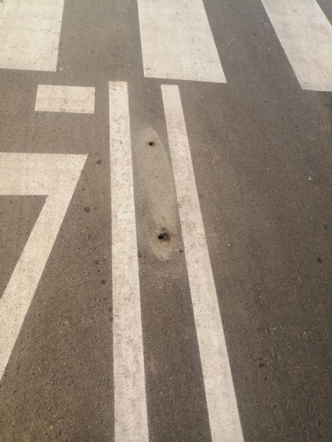Un carril bici que indigna a los vecinos de Las Torres de Cotillas y además se rompe a pedazos - 2, Foto 2
