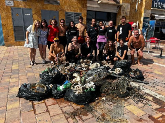 XXVII jornadas limpieza de fondos marinos de Mazarrón, Foto 4