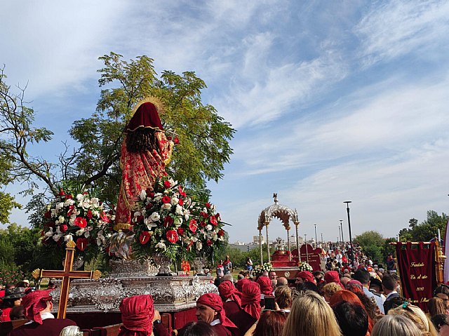 Más de un millar de peregrinos de Totana llegan a Mérida acompañados por la imagen de Santa Eulalia, Foto 8