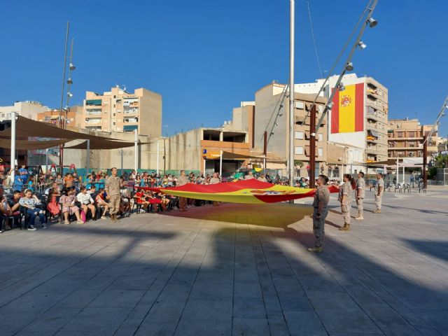 Más de 500 escolares de Alcantarilla participan con sus dibujos en el Homenaje a la Bandera y a la Fiesta Nacional - 4, Foto 4